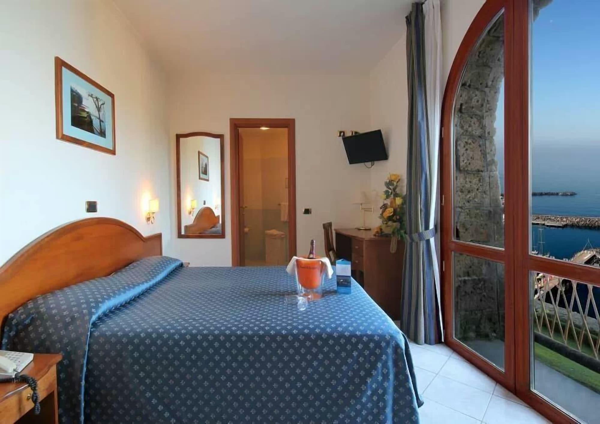 פיאנו די סורנטו Hr Hotel & Spa מראה חיצוני תמונה